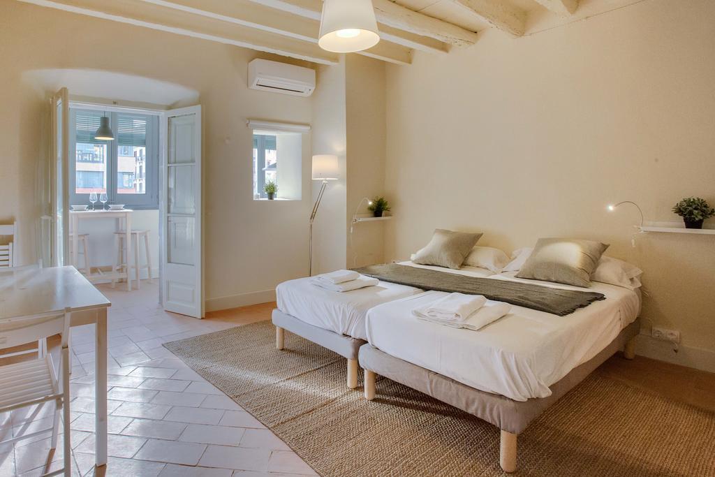 Flateli Ballesteries Girona Luaran gambar